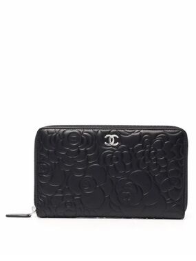 Chanel CC Camélia Floral Zip-Around Wallet